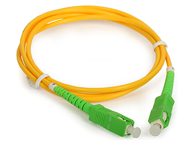 Foto Cables y latiguillos SC/APC monomodo para aplicaciones de fibra hasta el hogar (FTTH).
